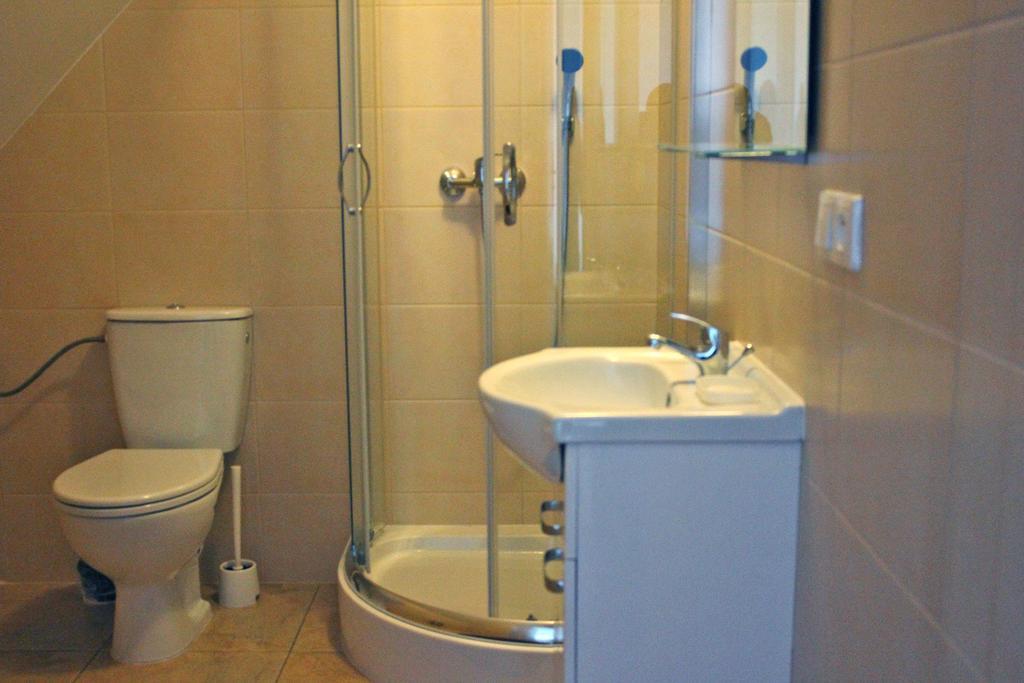 Daniel Owo Villa Lipusz Ngoại thất bức ảnh